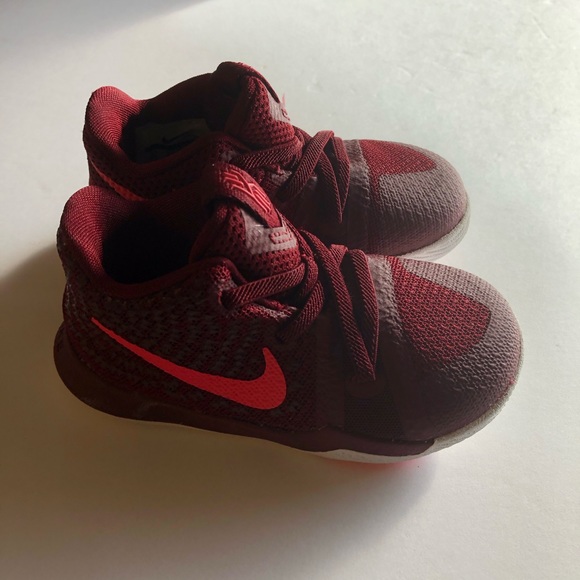 Nike shoes Size: 6C - Picture 11 of 11